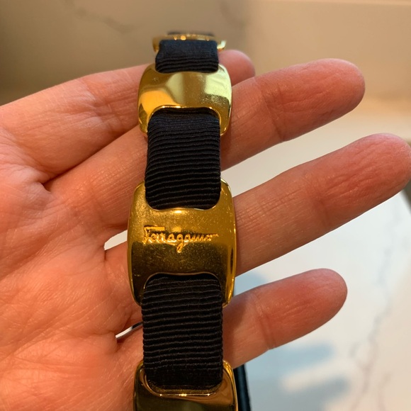 Navy blue Ferragamo fabric bag with beautiful gold signature handle. - Picture 12 of 14